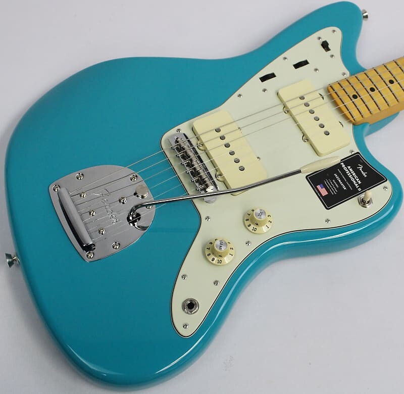 Электрогитара Fender American Professional II Jazzmaster Electric Guitar, Miami Blue
Электрогитара Fender American Professional II Jazzmaster Electric Guitar, Miami Blue