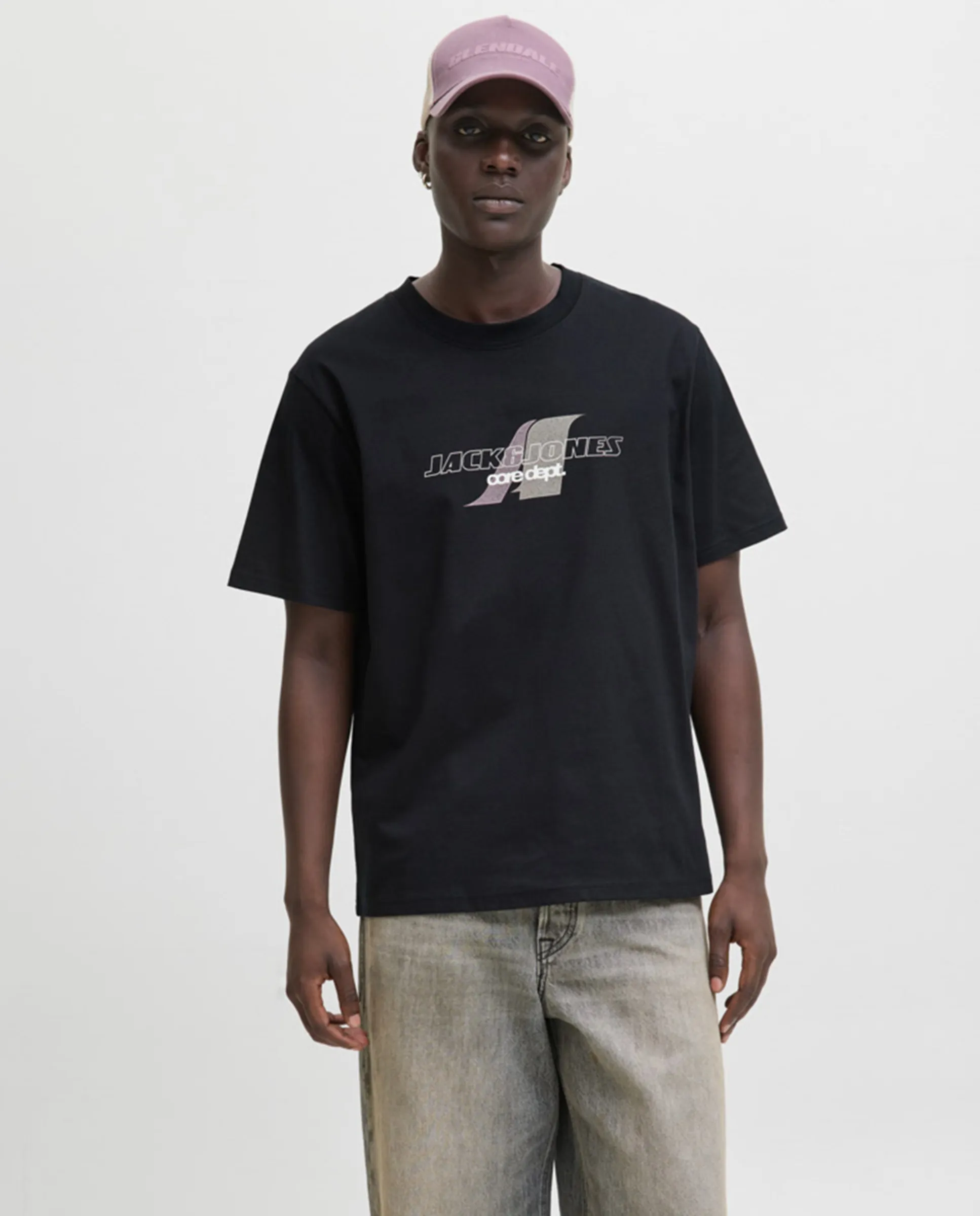 Мужская футболка с коротким рукавом и принтом на груди Jack & Jones, черный
Мужская футболка с коротким рукавом и принтом на груди Jack & Jones, черный