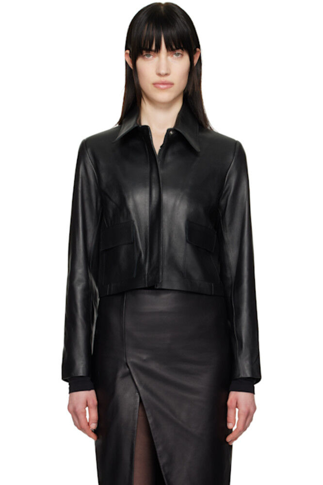 Черная укороченная кожаная куртка Bleeker Nour Hammour
Черная укороченная кожаная куртка Bleeker Nour Hammour