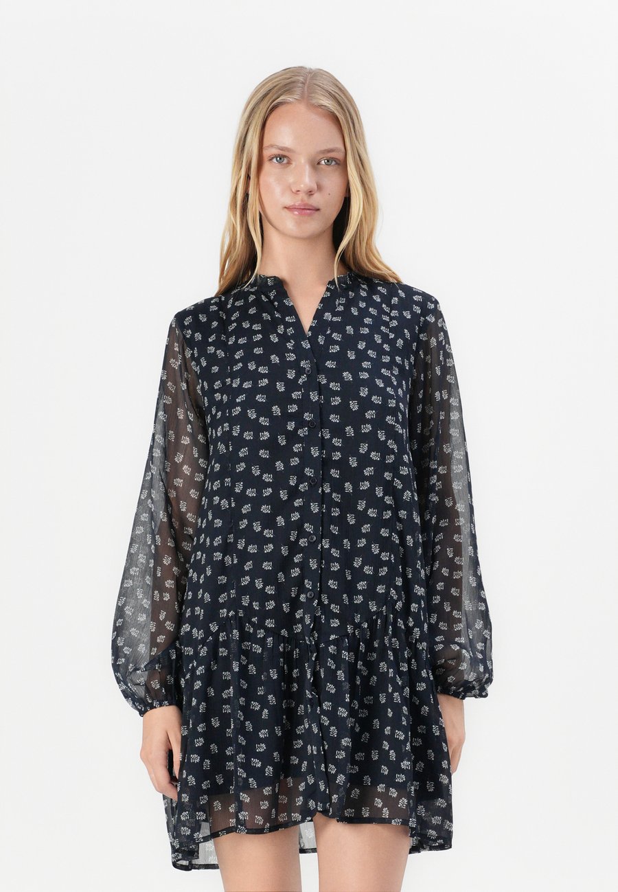 Платье ONLY ONLEMILIE LIFE SHORT DRESS, Night Sky/Dark Blue
Платье ONLY ONLEMILIE LIFE SHORT DRESS, Night Sky/Dark Blue