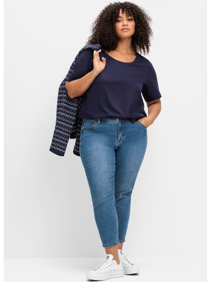 Тканевые шорты sheego, синий деним
Тканевые шорты sheego, синий деним