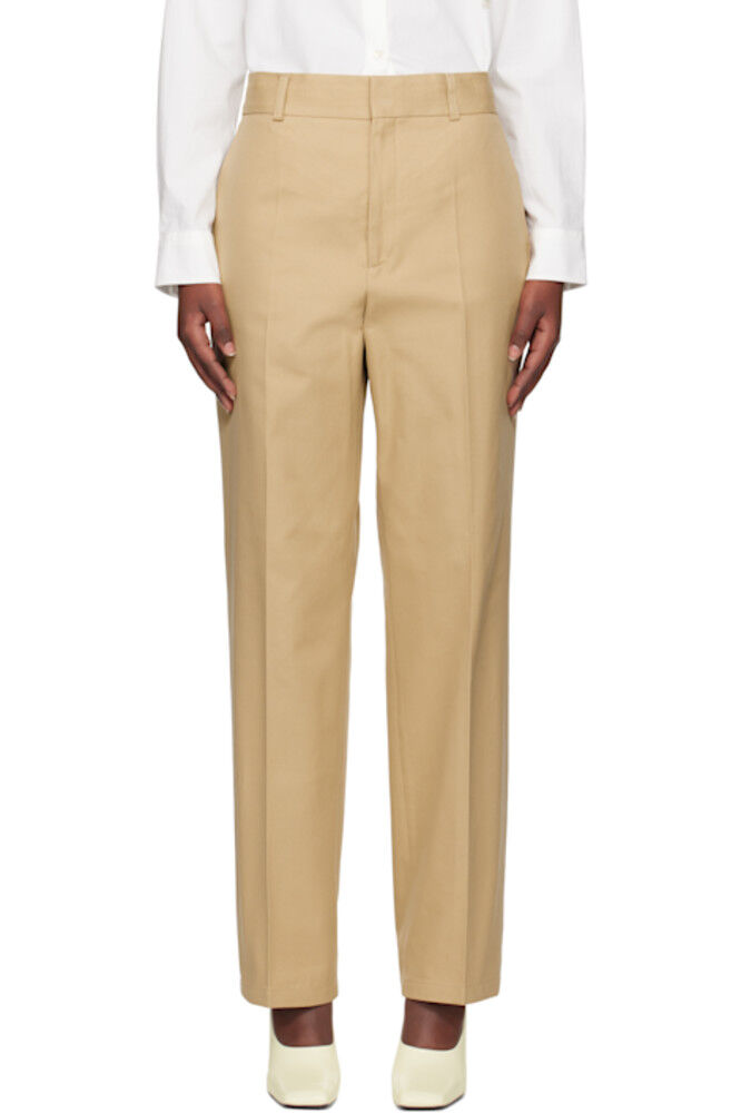 Бежевые брюки из хлопка, сшитые на заказ Filippa K
Бежевые брюки из хлопка, сшитые на заказ Filippa K