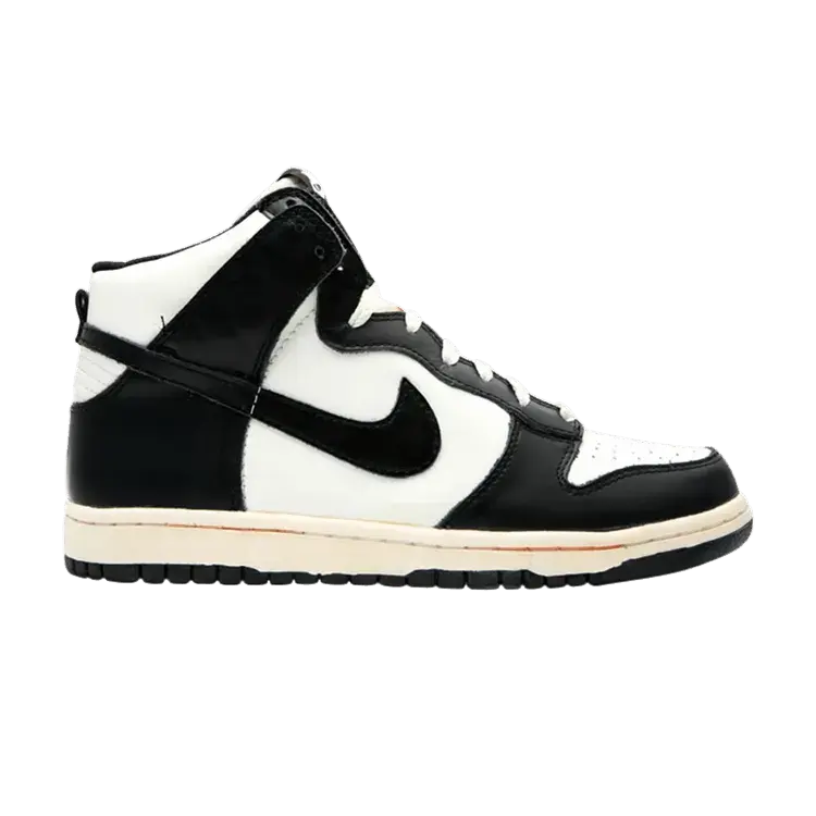 Кроссовки Nike Dunk High Vntg Sail Black, белый
Кроссовки Nike Dunk High Vntg Sail Black, белый