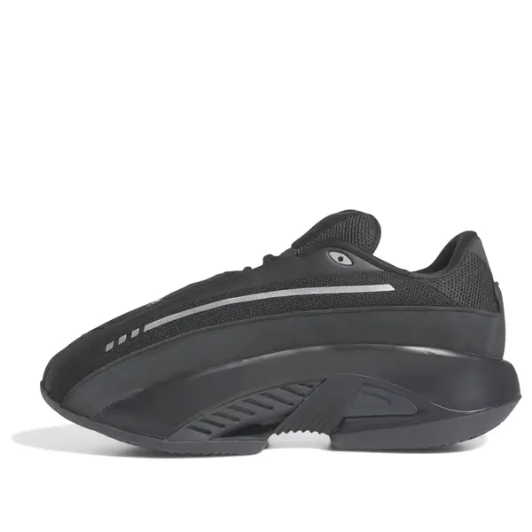 Кроссовки mad iiinfinity Adidas, черный
Кроссовки mad iiinfinity Adidas, черный