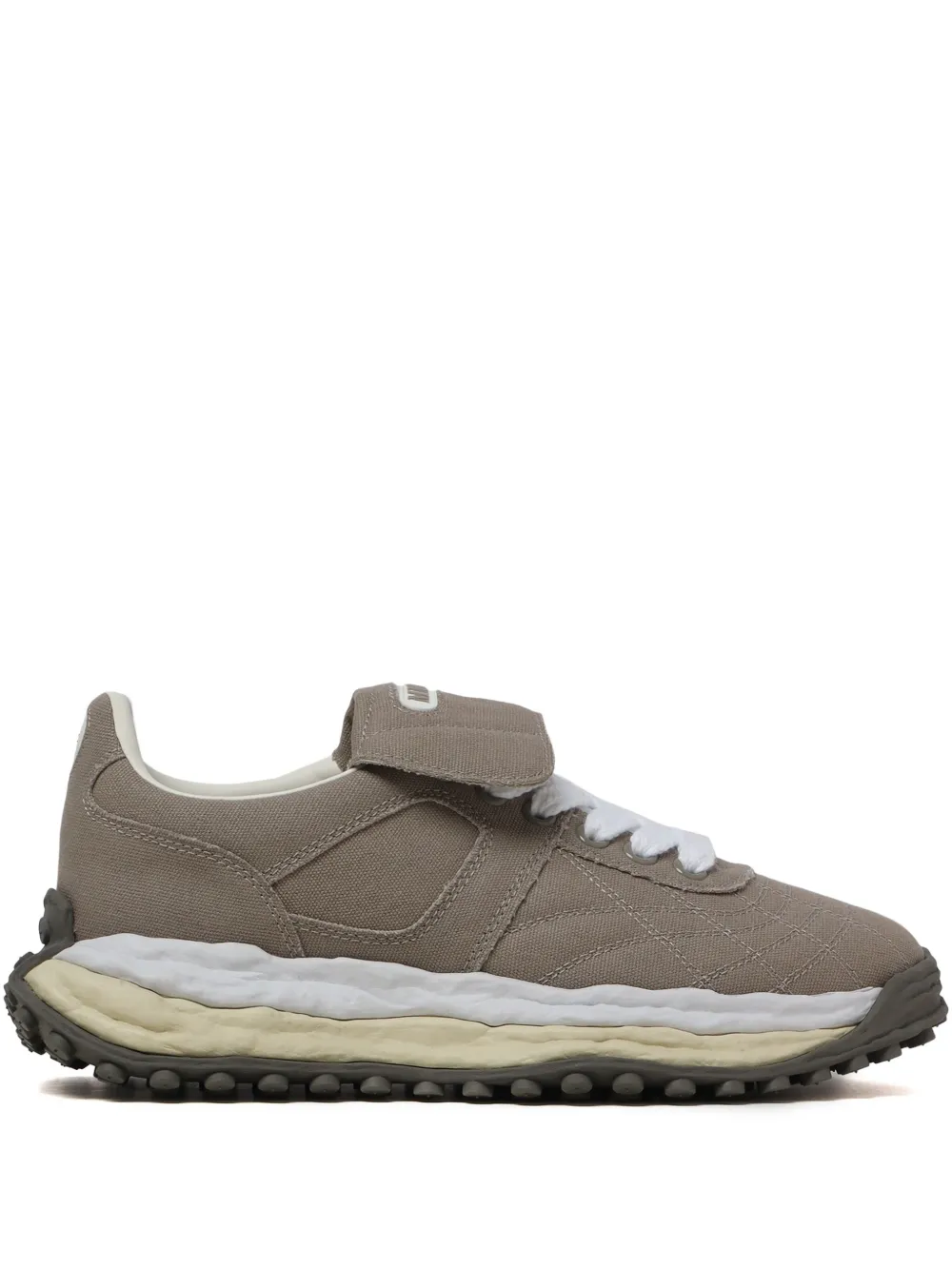 Хлопковые кроссовки Maison Mihara Yasuhiro, серый
Хлопковые кроссовки Maison Mihara Yasuhiro, серый