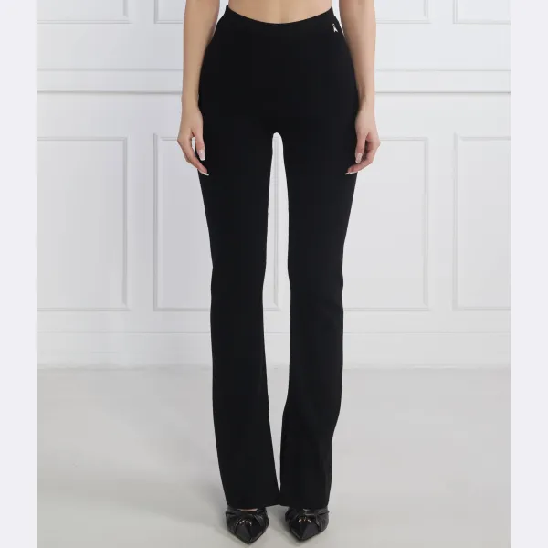 Шерстяные брюки-клеш Patrizia Pepe, черный
Шерстяные брюки-клеш Patrizia Pepe, черный