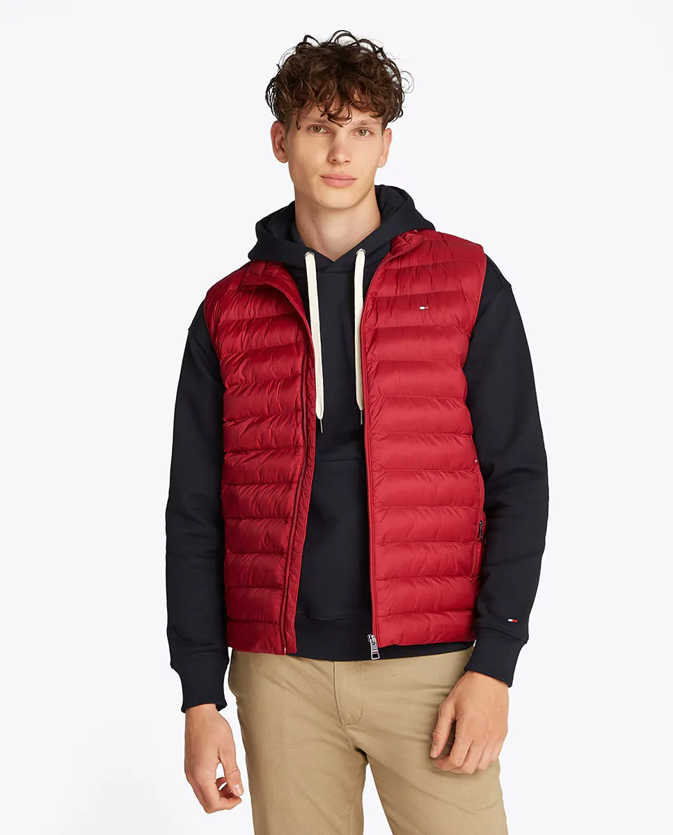 Мужской утепленный жилет с застежкой-молнией и боковыми карманами Tommy Hilfiger, красный
Мужской утепленный жилет с застежкой-молнией и боковыми карманами Tommy Hilfiger, красный