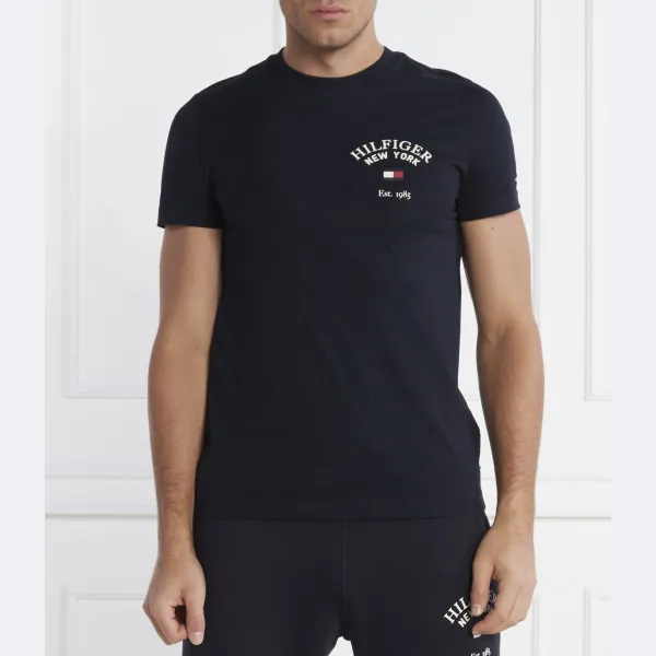 Футболка узкого кроя Arch Varsity Tommy Hilfiger, синий
Футболка узкого кроя Arch Varsity Tommy Hilfiger, синий