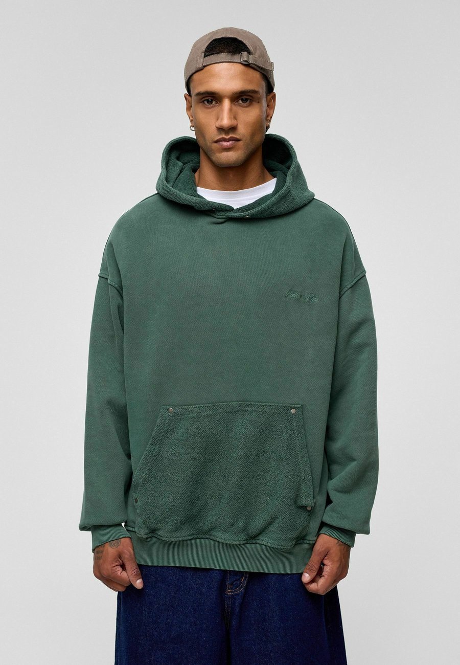 Худи Lucy & Sam Hoodie, Dark Green
Худи Lucy & Sam Hoodie, Dark Green