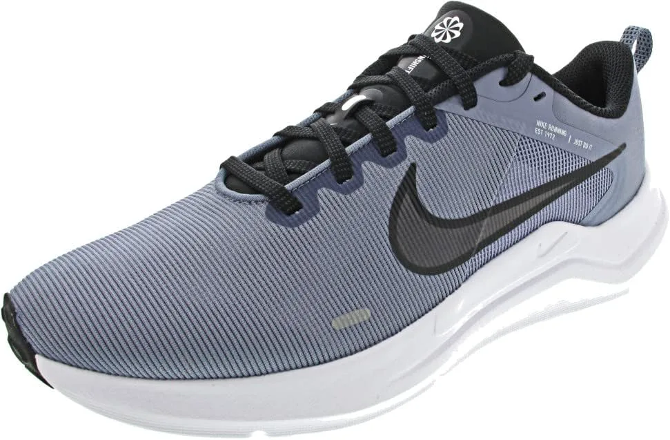 Кроссовки для мужчин Nike Downshifter, белый
Кроссовки для мужчин Nike Downshifter, белый