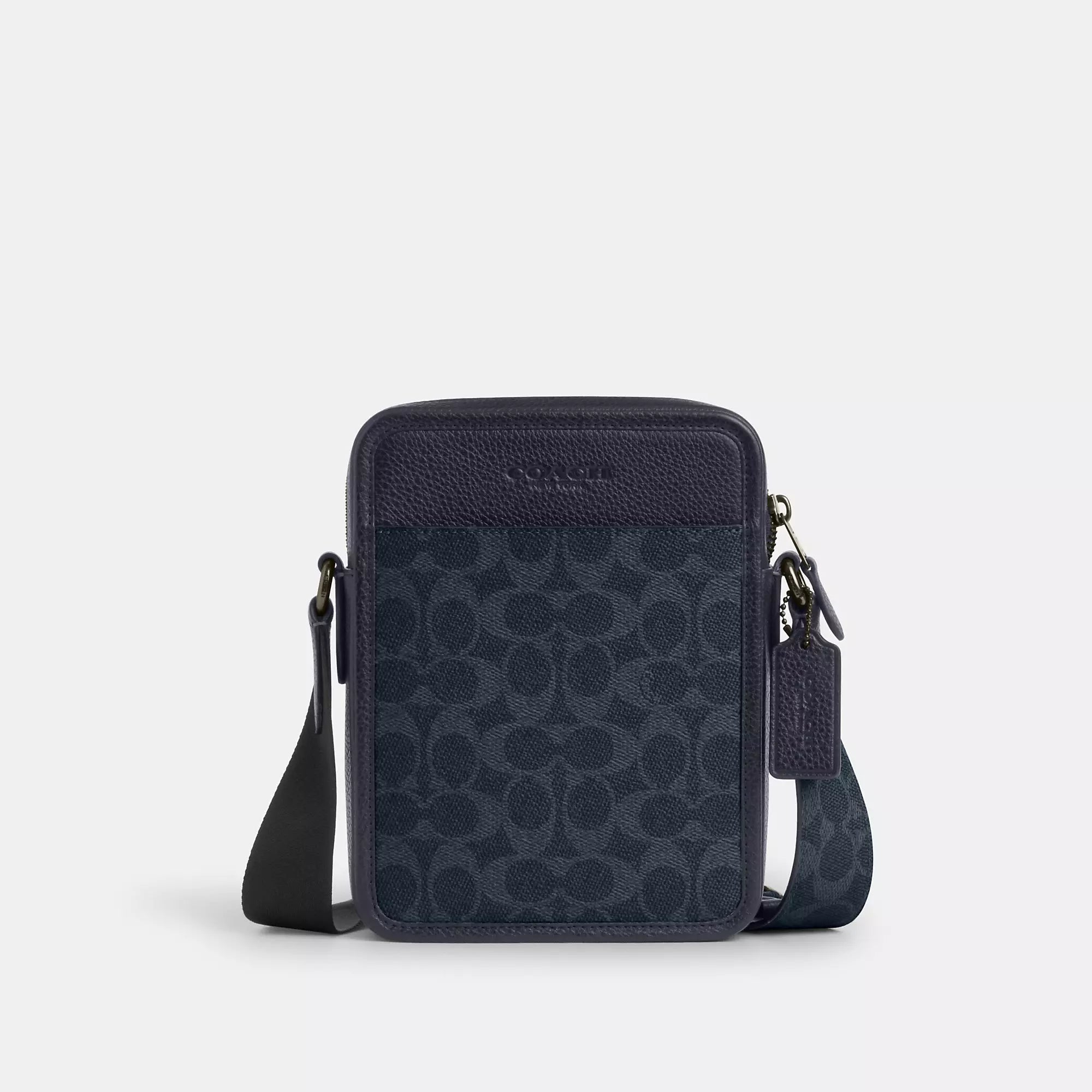 Сумка через плечо Sullivan из фирменной ткани Coach Outlet, бронзовый/джинсовый/темно-синий
Сумка через плечо Sullivan из фирменной ткани Coach Outlet, бронзовый/джинсовый/темно-синий