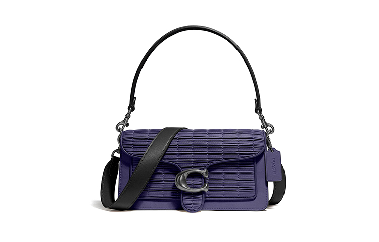 Кожаная сумка через плечо с аппликацией из телячьей кожи Таби женская синяя COACH
Кожаная сумка через плечо с аппликацией из телячьей кожи Таби женская синяя COACH