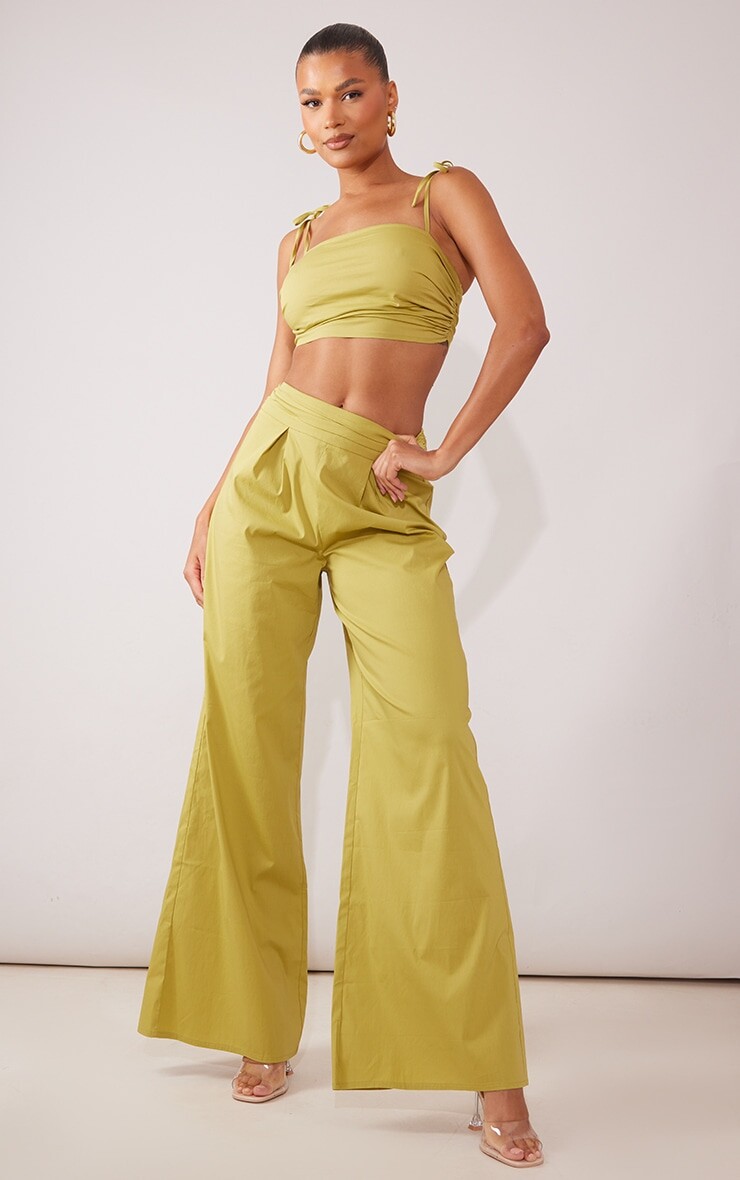 PrettyLittleThing Оливковые экстремально широкие брюки со складками на поясе, Зеленый, PrettyLittleThing Оливковые экстремально широкие брюки со складками на поясе
PrettyLittleThing Оливковые экстремально широкие брюки со складками на поясе, Зеленый, PrettyLittleThing Оливковые экстремально широкие брюки со складками на поясе