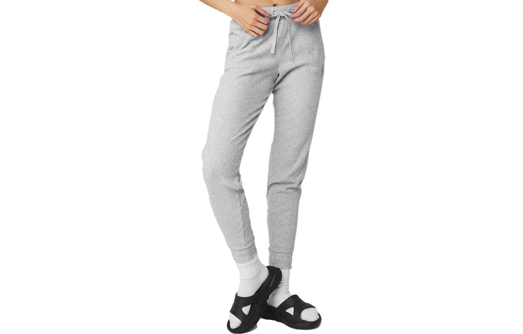 Спортивные штаны женские Alo Yoga, серый/серый
Спортивные штаны женские Alo Yoga, серый/серый