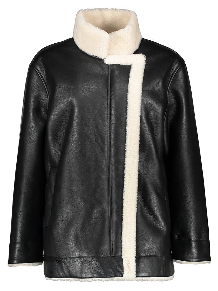 Кожаная куртка Fuchs Schmitt
Кожаная куртка Fuchs Schmitt