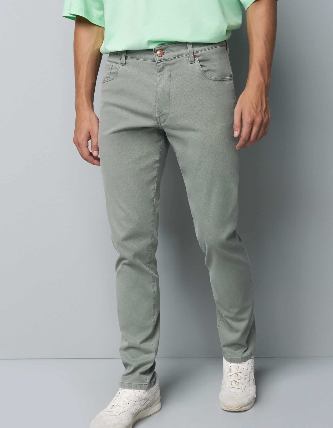 Джинсы Meyer M5, цвет salbei
Джинсы Meyer M5, цвет salbei