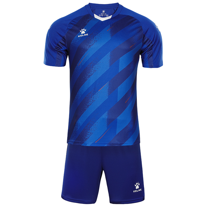 Футбольная форма унисекс KELME, синий
Футбольная форма унисекс KELME, синий