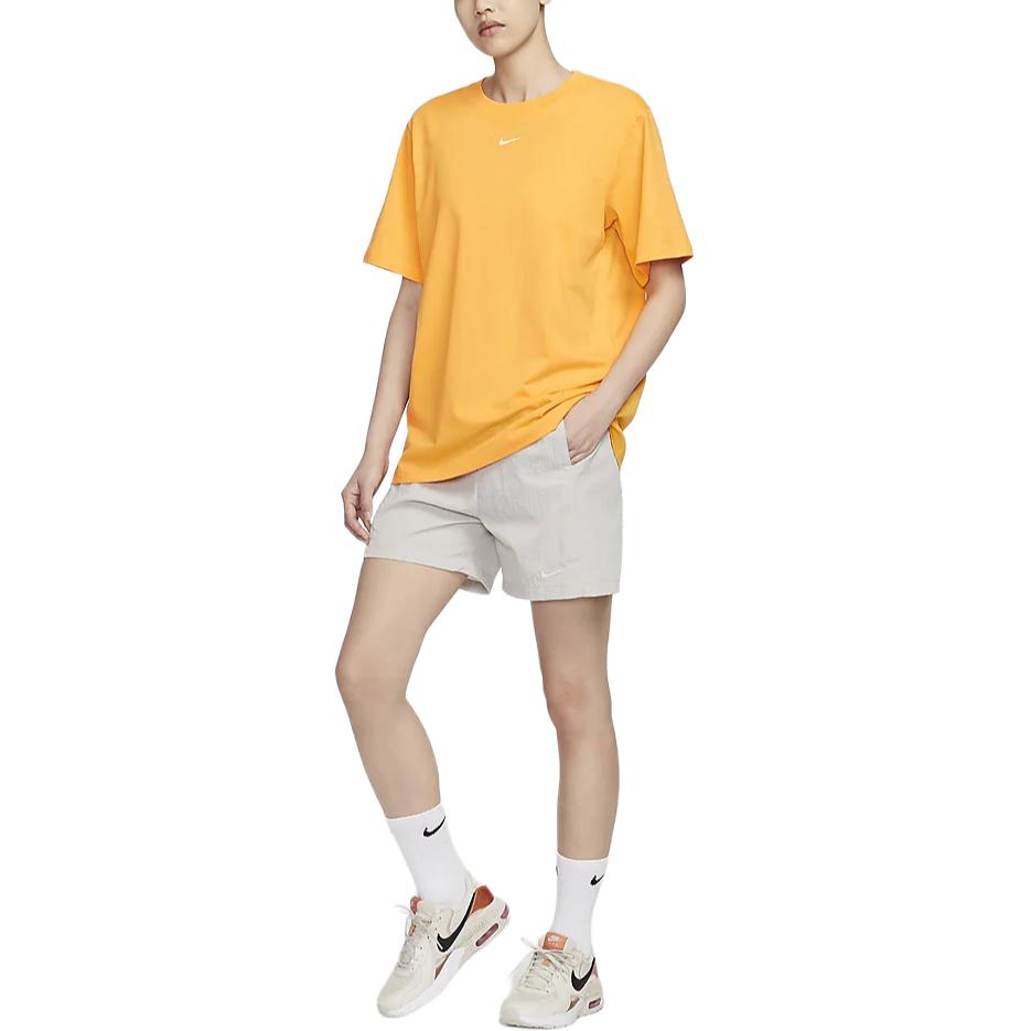 Футболка с рукавом реглан женская Sun Dial Yellow Nike
Футболка с рукавом реглан женская Sun Dial Yellow Nike