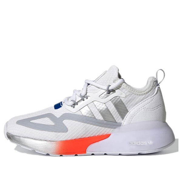 Кроссовки nasa x zx 2k little kid Adidas, белый
Кроссовки nasa x zx 2k little kid Adidas, белый