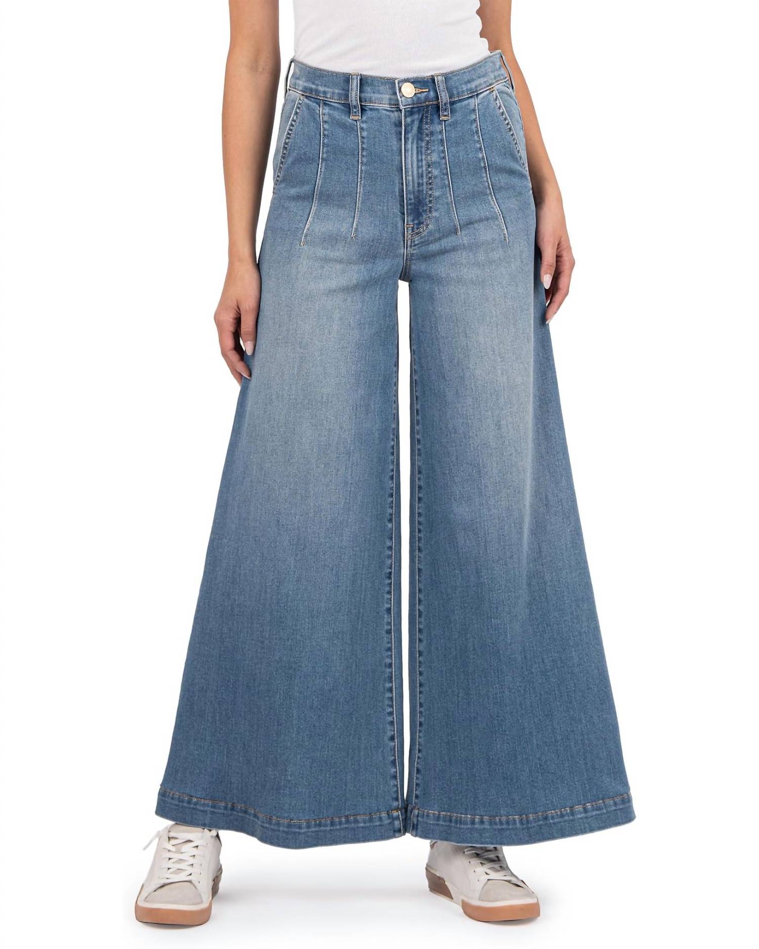 Джинсы Goldie High Rise Super Wide Leg в неограниченном количестве KUT FROM THE KLOTH
Джинсы Goldie High Rise Super Wide Leg в неограниченном количестве KUT FROM THE KLOTH