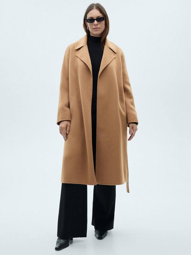 Полушерстяное пальто с поясом из батина Mango, кэмел
Полушерстяное пальто с поясом из батина Mango, кэмел