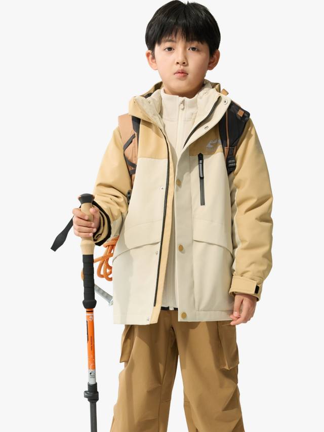 Детская 3-в-1 утепленная куртка с капюшоном для любой погоды Bosideng, Hazelnut
Детская 3-в-1 утепленная куртка с капюшоном для любой погоды Bosideng, Hazelnut