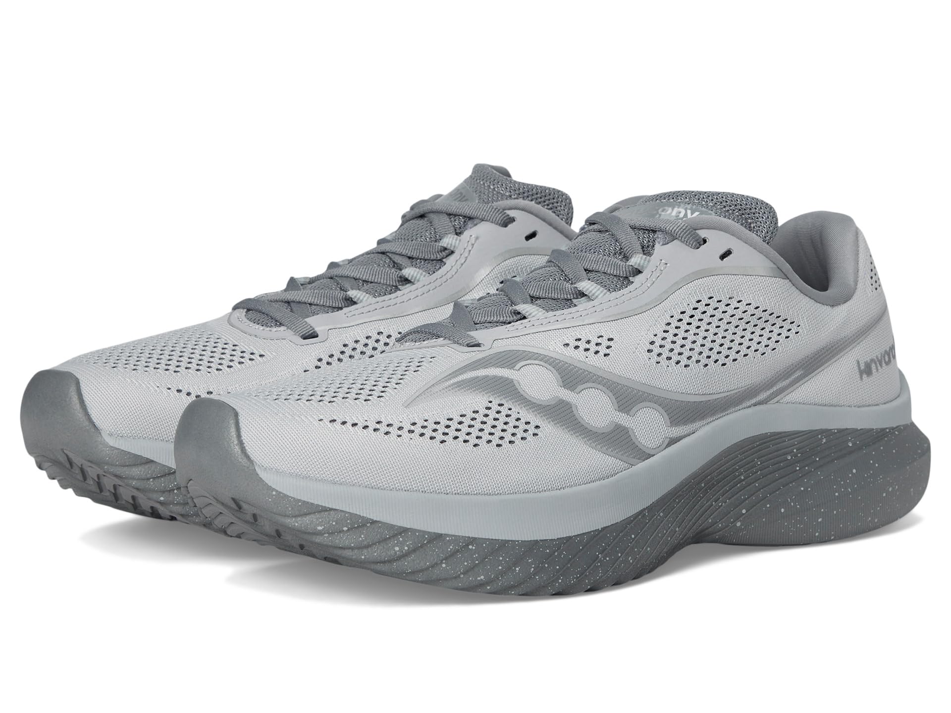 Кроссовки Saucony Kinvara 15, цвет Cloud/Cinder 
Кроссовки Saucony Kinvara 15, цвет Cloud/Cinder