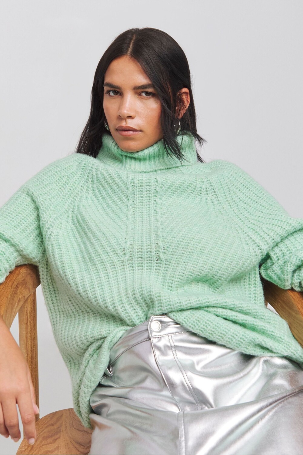 Длинный джемпер с воротником стойкой Simply Be, зеленый
Длинный джемпер с воротником стойкой Simply Be, зеленый