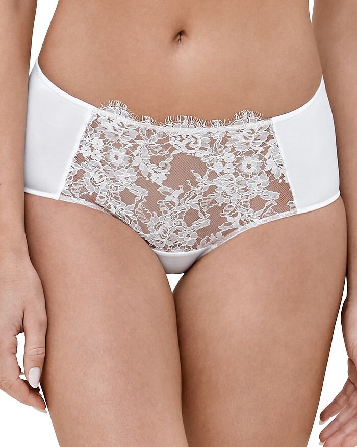 Соблазнительные трусы Skarlett Blue
Соблазнительные трусы Skarlett Blue