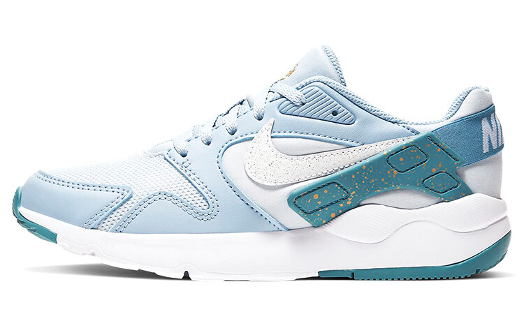 Кроссовки женские LD Victory Running Shoes Low-top White/Royal Blue/Fern Green Nike
Кроссовки женские LD Victory Running Shoes Low-top White/Royal Blue/Fern Green Nike