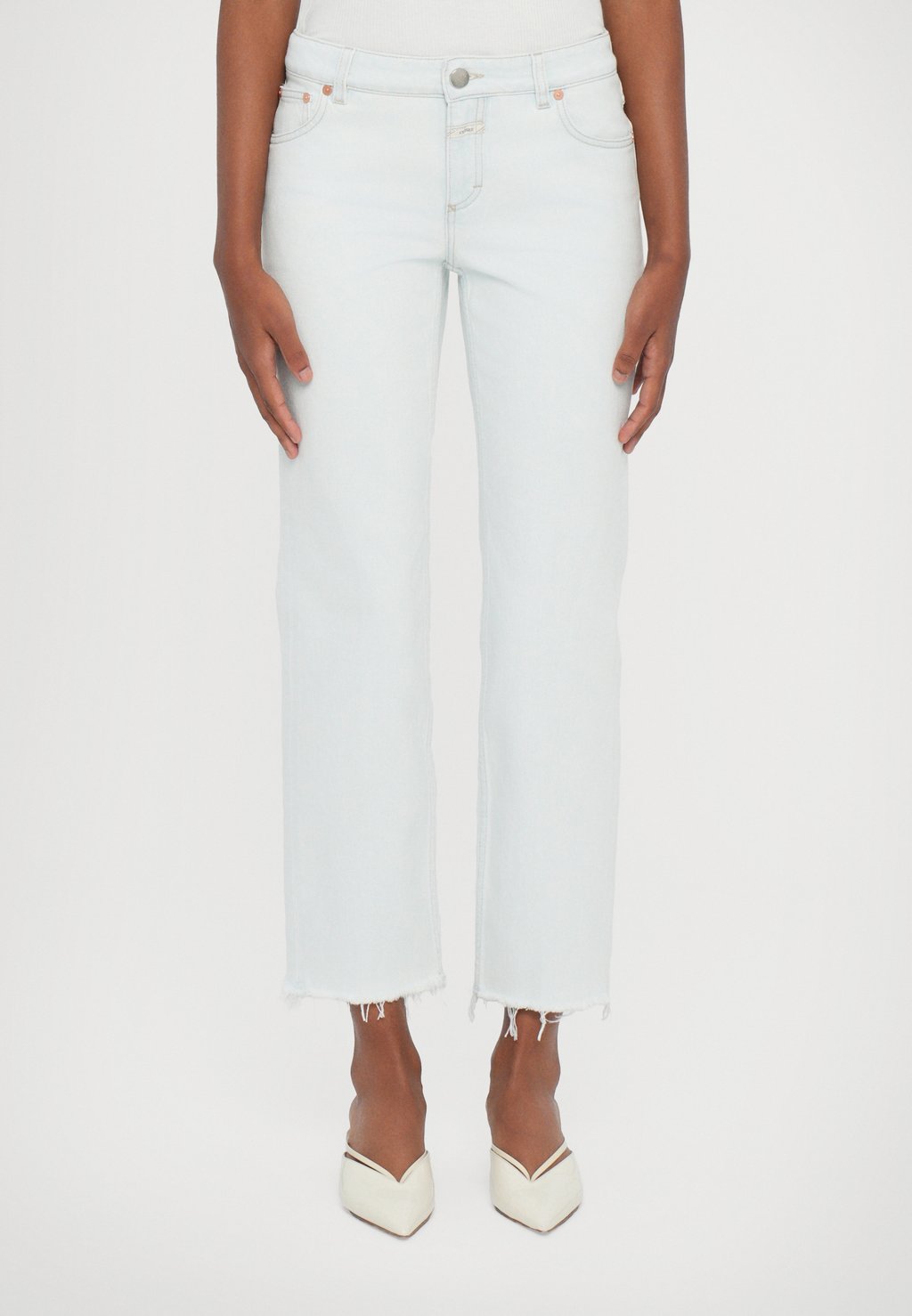 Джинсы прямого кроя JUNNA CLOSED, светло-голубой
Джинсы прямого кроя JUNNA CLOSED, светло-голубой