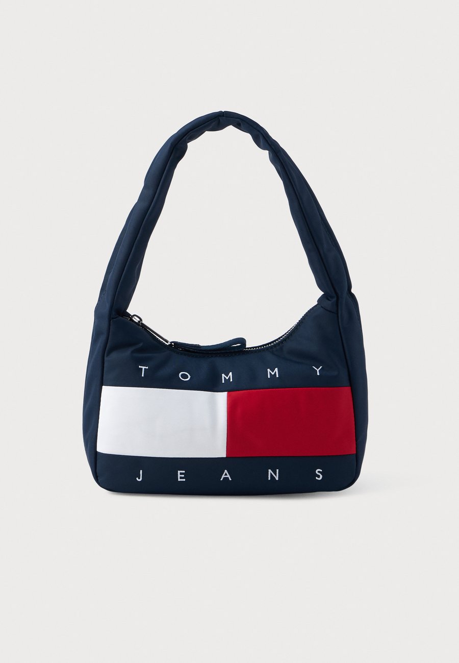 Сумка Tommy Jeans ARCHIVE SHOULDER BAG, Dark Night Navy/Dark Blue
Сумка Tommy Jeans ARCHIVE SHOULDER BAG, Dark Night Navy/Dark Blue
