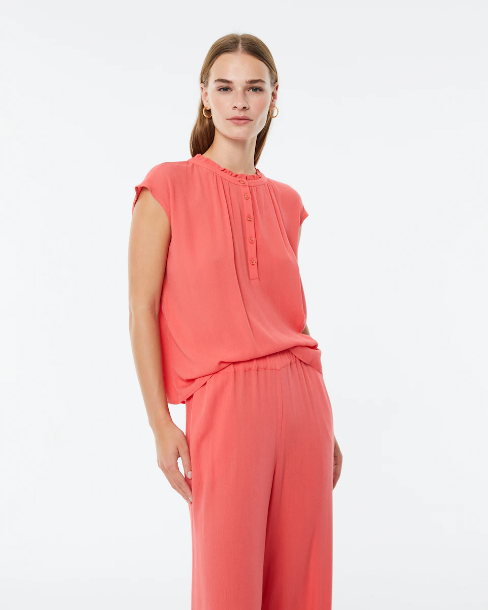 Женская блузка с круглым вырезом и короткими рукавами Paz Torras, коралловый
Женская блузка с круглым вырезом и короткими рукавами Paz Torras, коралловый