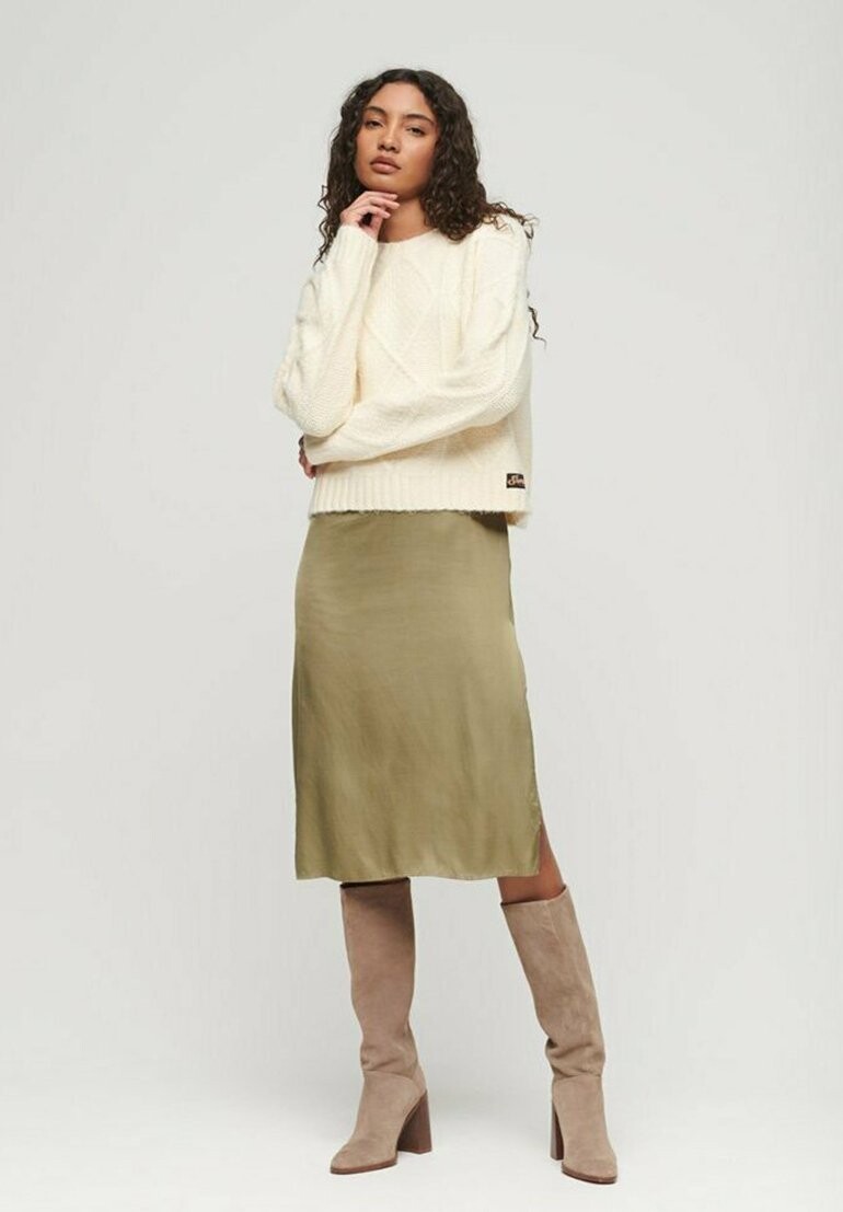 Свитшот Superdry CHUNKY CABLE KNIT, цвет coconut milk white
Свитшот Superdry CHUNKY CABLE KNIT, цвет coconut milk white