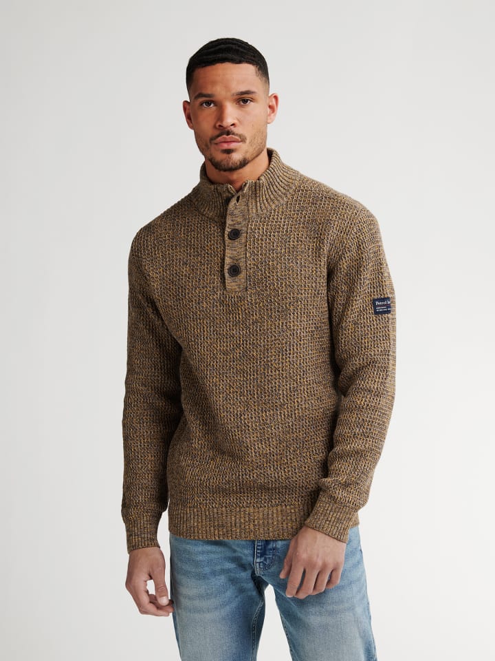 Вязаный свитер Salem желтого цвета Petrol Industries
Вязаный свитер Salem желтого цвета Petrol Industries