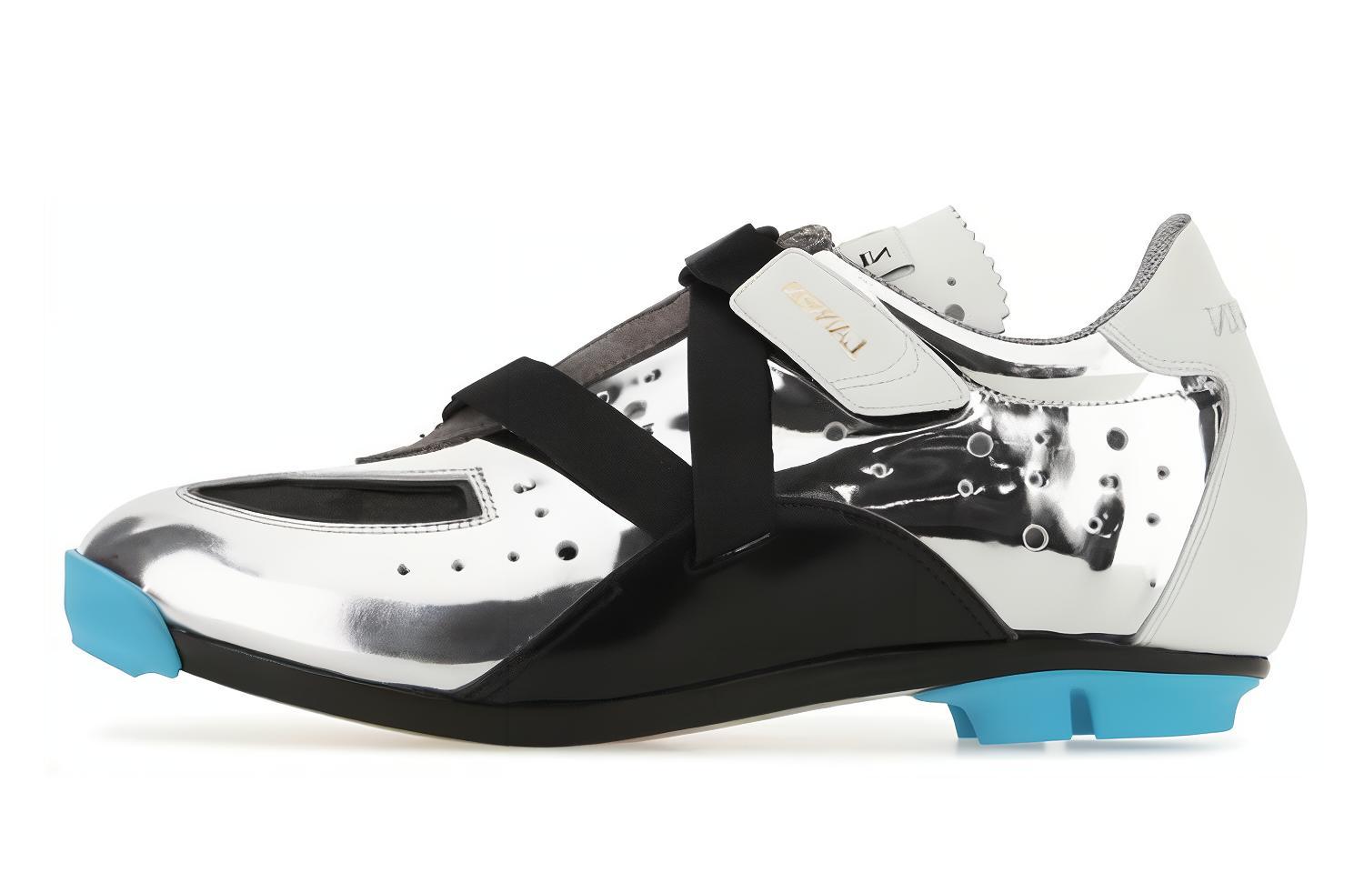 Низкие повседневные туфли мужские серебристые Lanvin, Original Shoe Box Included
Низкие повседневные туфли мужские серебристые Lanvin, Original Shoe Box Included