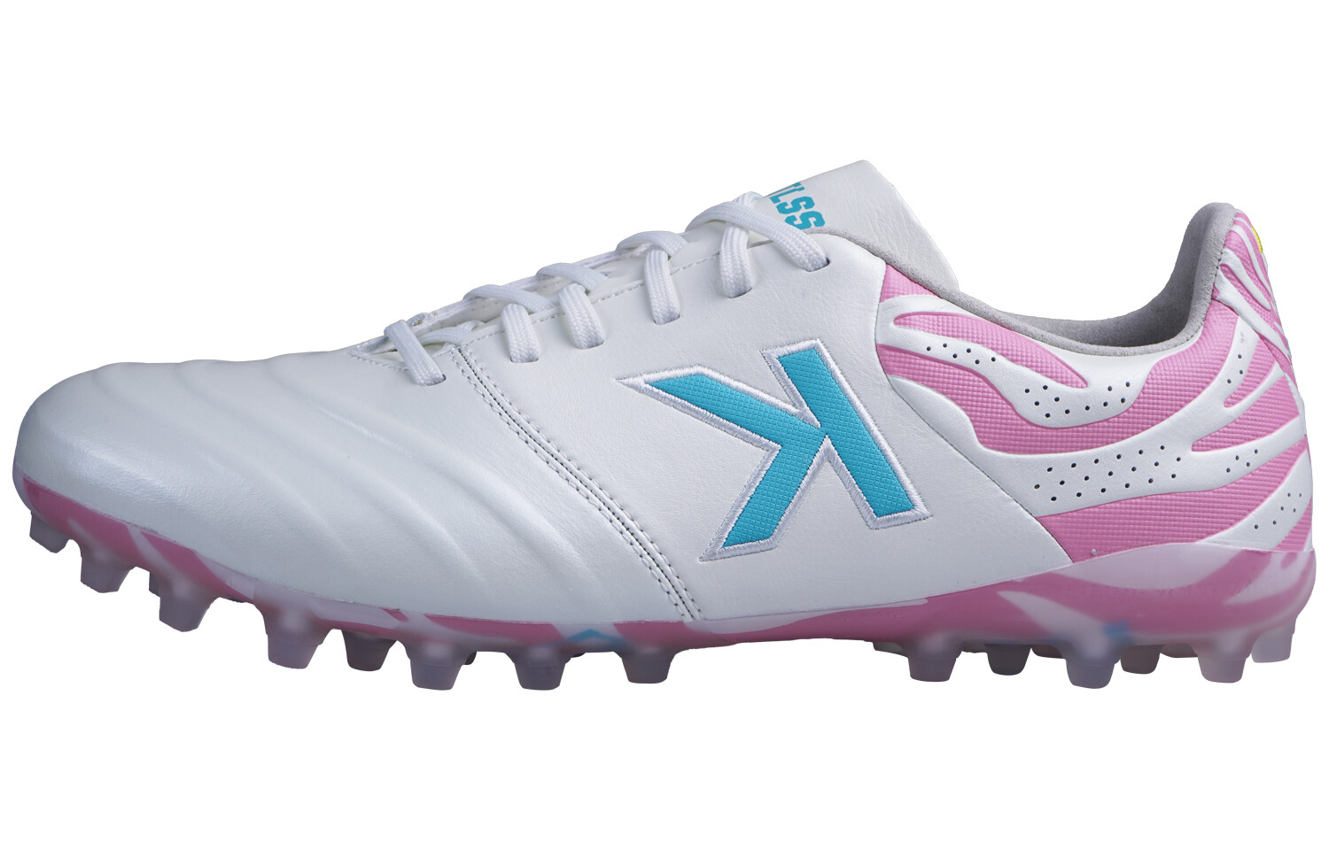 Футбольные бутсы серии Yi унисекс с низким верхом белые/розовые Kelme
Футбольные бутсы серии Yi унисекс с низким верхом белые/розовые Kelme