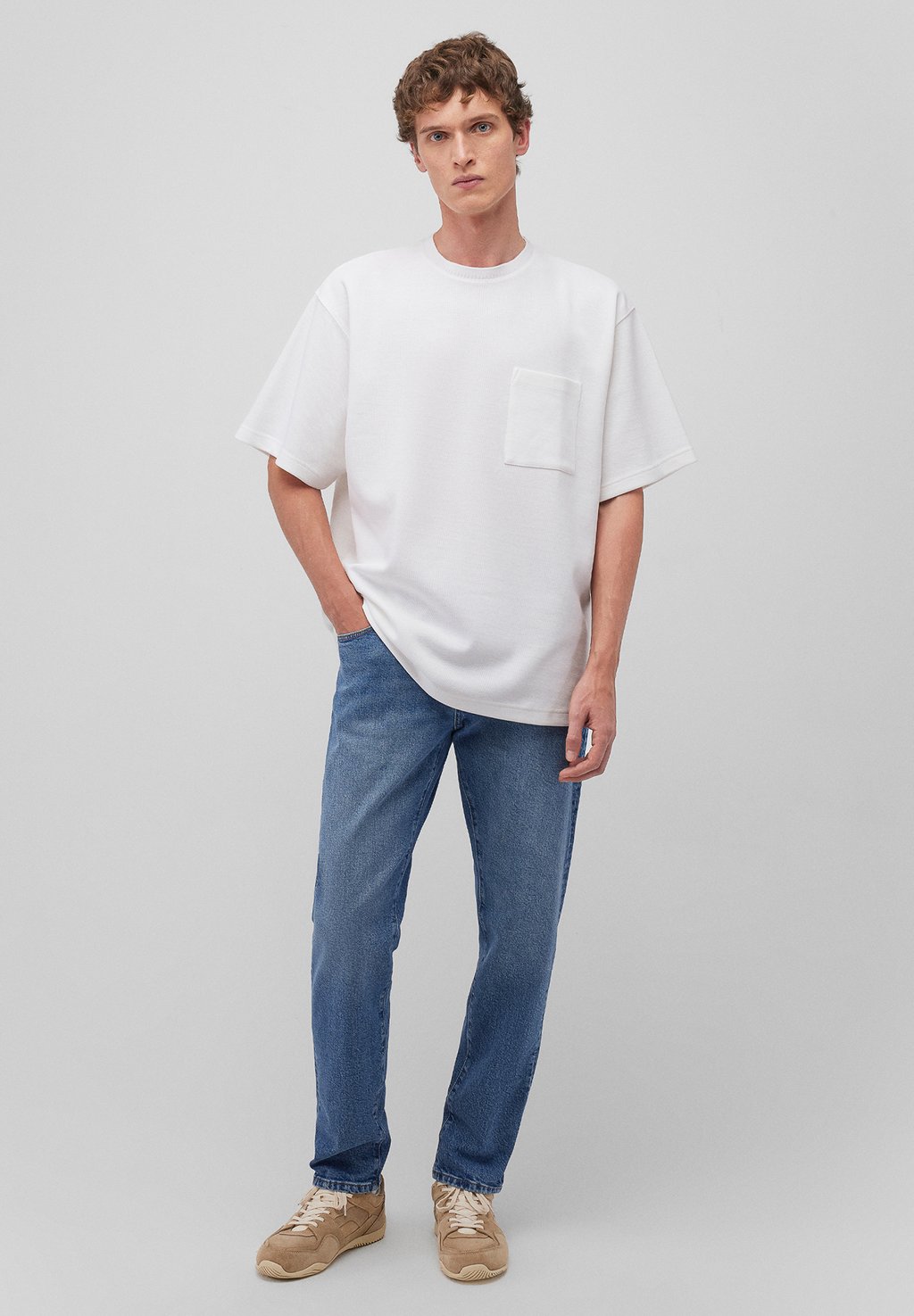 Базовая футболка MIT BRUSTTASCHE UND RUNDHALSAUSSCHNITT Mavi, деним 
Базовая футболка MIT BRUSTTASCHE UND RUNDHALSAUSSCHNITT Mavi, деним