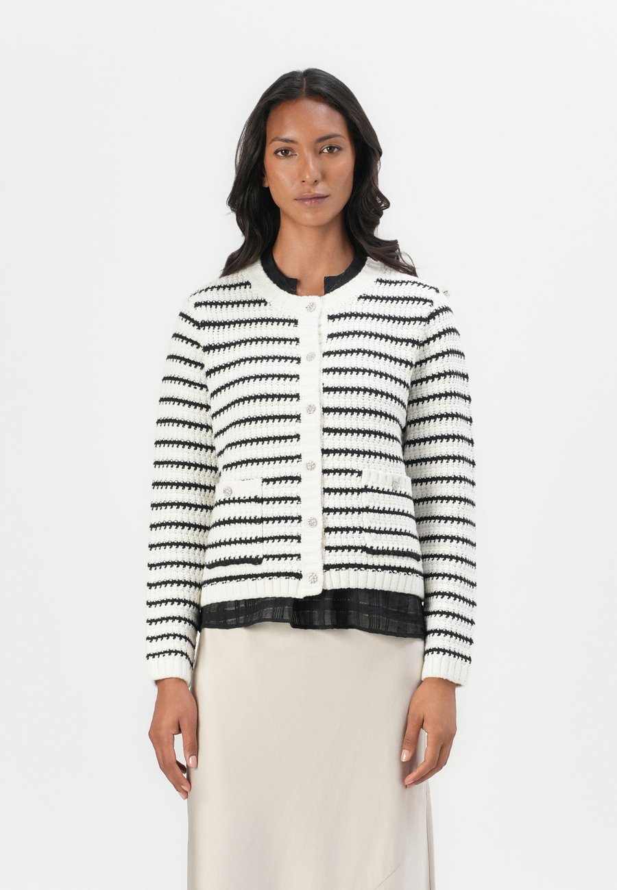 Кардиган Copenhagen Muse KOTOM CARDIGAN, Jet Stream/Black/Multi-Coloured
Кардиган Copenhagen Muse KOTOM CARDIGAN, Jet Stream/Black/Multi-Coloured