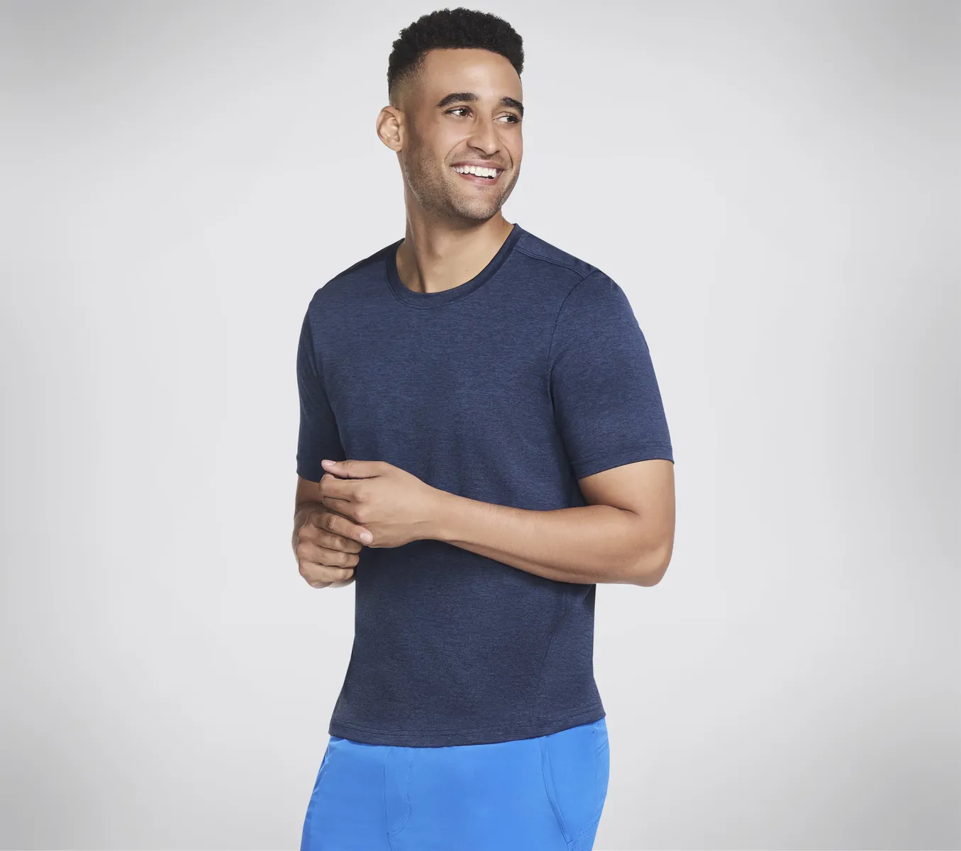 Футболка Skechers, цвет Blue Iris/Bold Black
Футболка Skechers, цвет Blue Iris/Bold Black