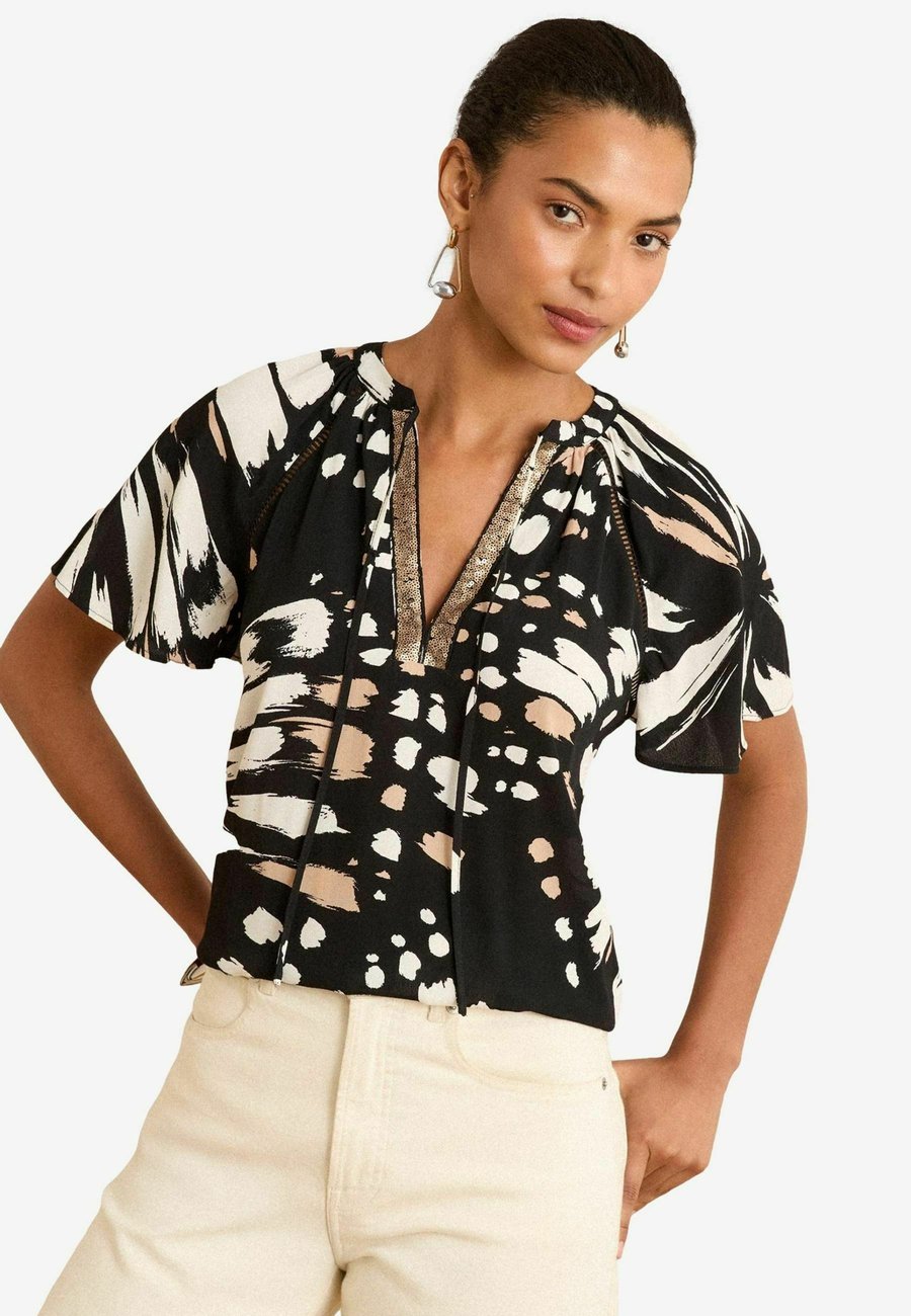 Блуза Love & Roses Blouse, Animal Black White/Black
Блуза Love & Roses Blouse, Animal Black White/Black