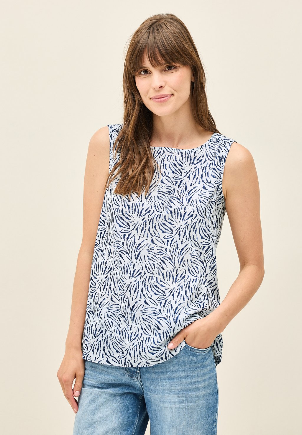 Топ MIT MINIMAL Cecil, слоновая кость
Топ MIT MINIMAL Cecil, слоновая кость