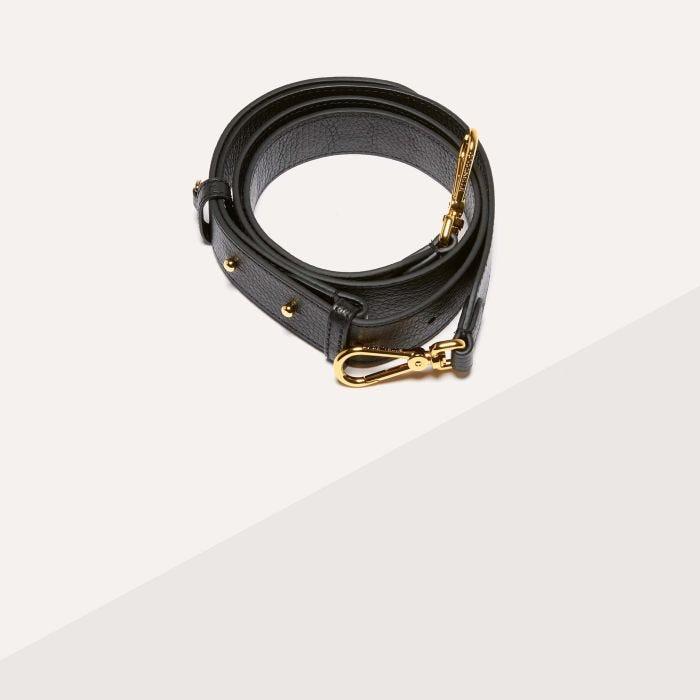 Ремень Coccinelle Embroidery Logo, цвет Noir
Ремень Coccinelle Embroidery Logo, цвет Noir