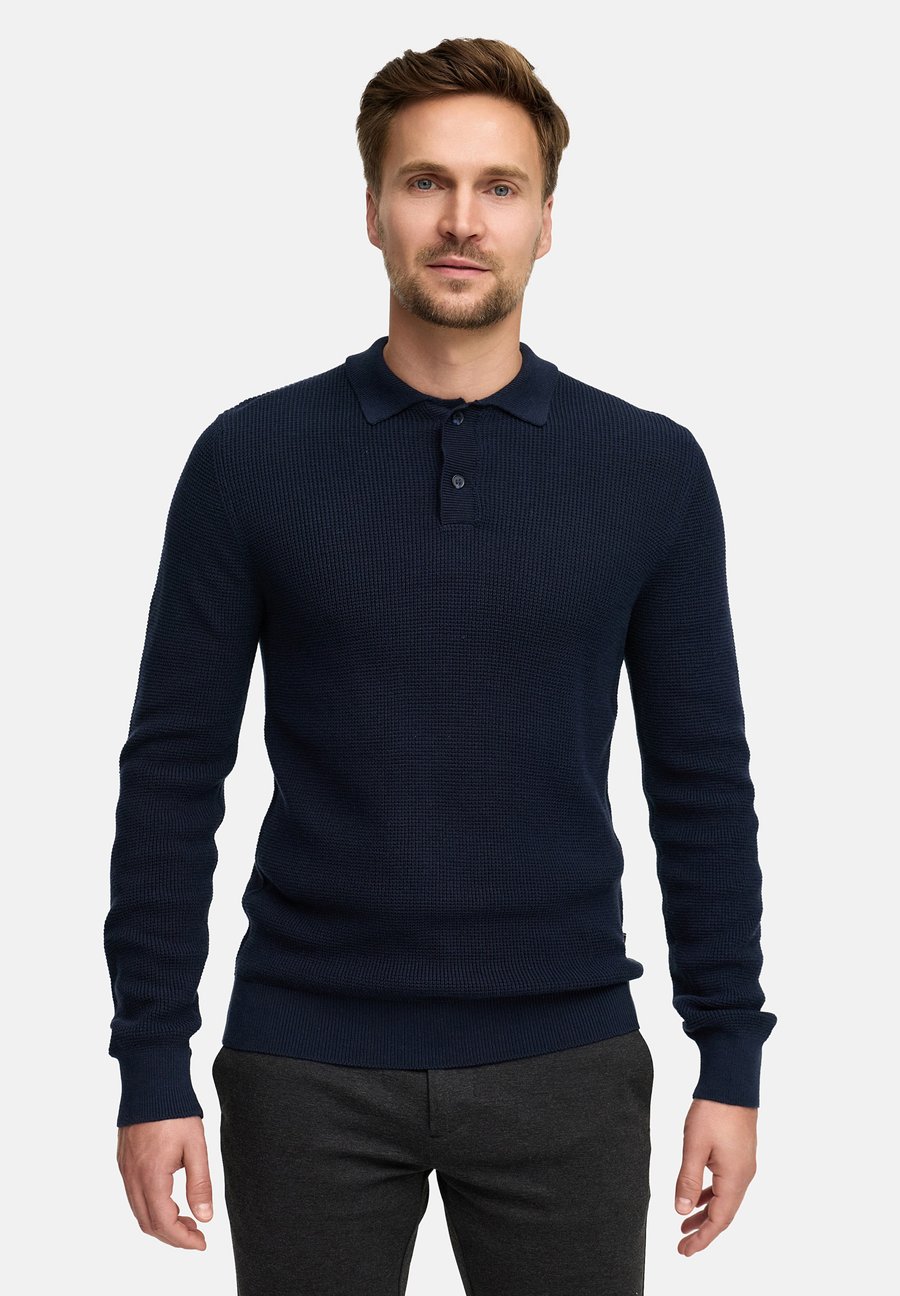 Поло Jeff Polo shirt, Sky Captain/Dark Blue, Синий, Поло Jeff Polo shirt, Sky Captain/Dark Blue
Поло Jeff Polo shirt, Sky Captain/Dark Blue, Синий, Поло Jeff Polo shirt, Sky Captain/Dark Blue