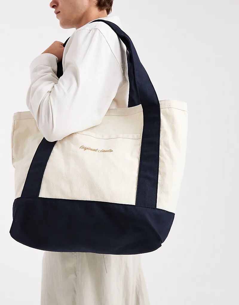 Большая холщовая сумка Jack & Jones с вышивкой кремового цвета
Большая холщовая сумка Jack & Jones с вышивкой кремового цвета