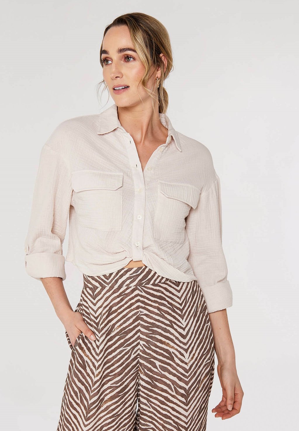 Блузка на пуговицах Apricot, молочный
Блузка на пуговицах Apricot, молочный