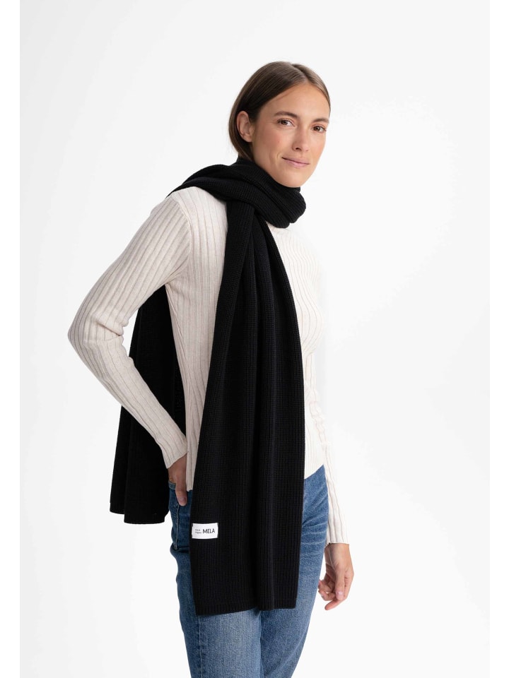 Вязаный шарф в рубчик NAGNA MELA
Вязаный шарф в рубчик NAGNA MELA