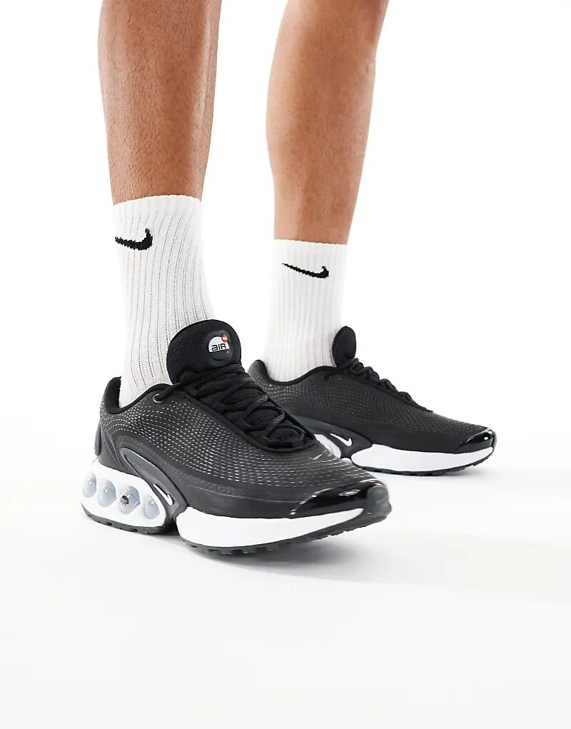 Кроссовки унисекс Nike Air Max DN белого и серого цветов
Кроссовки унисекс Nike Air Max DN белого и серого цветов