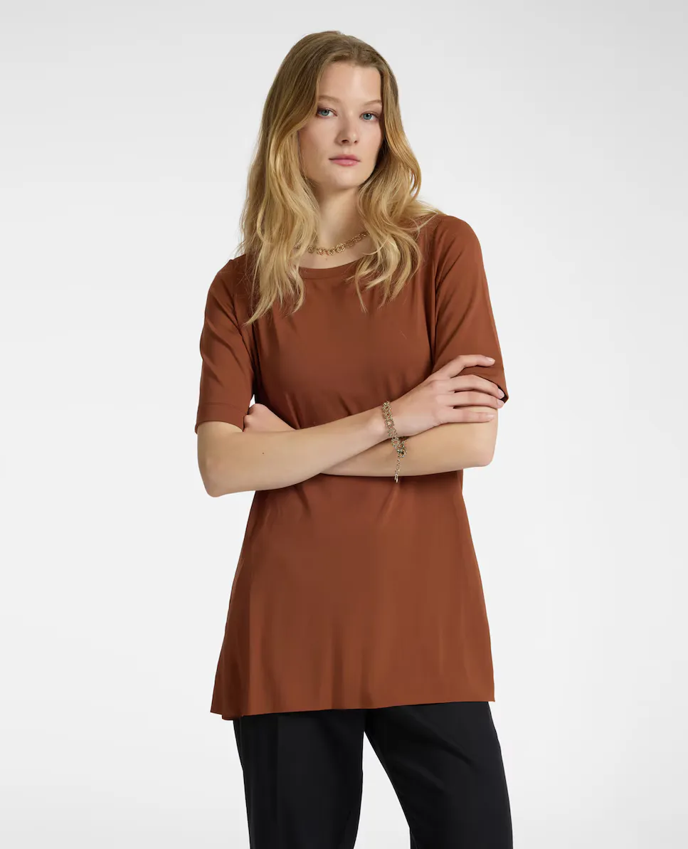 Женская длинная креповая трикотажная футболка Elena Miró, коричневый
Женская длинная креповая трикотажная футболка Elena Miró, коричневый