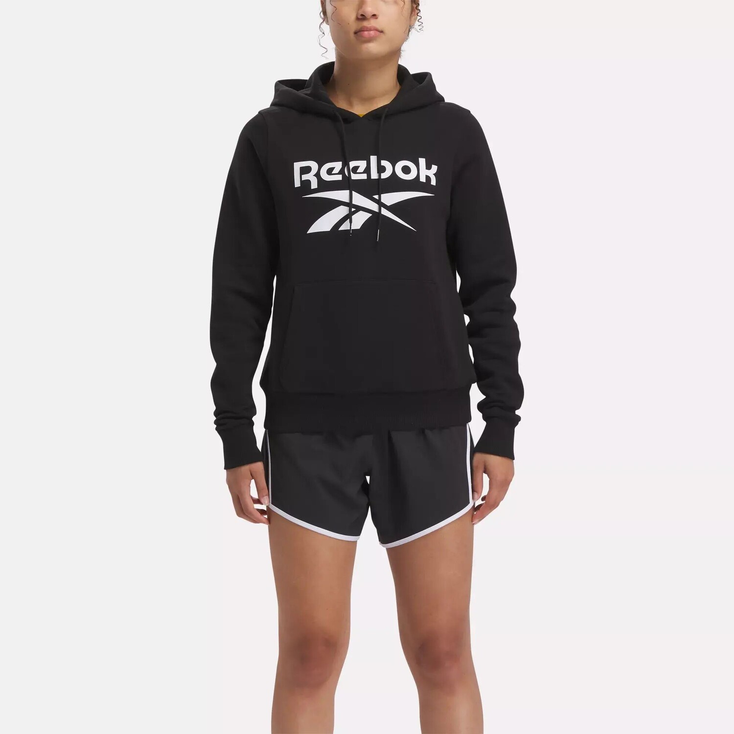 Флисовая худи Identity с большим логотипом Reebok, черный
Флисовая худи Identity с большим логотипом Reebok, черный